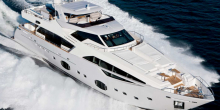 Ferretti Custom Line 97